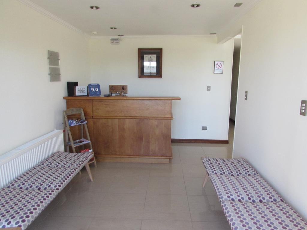 Hostal Buena Estancia Punta Arenas Bagian luar foto