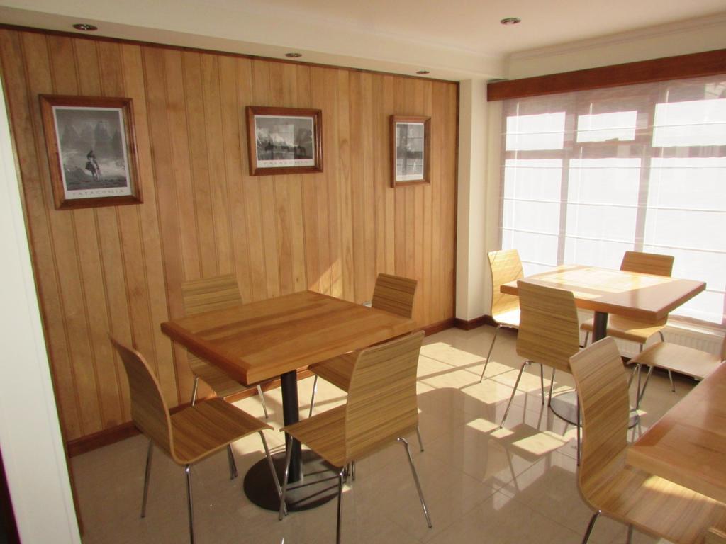 Hostal Buena Estancia Punta Arenas Bagian luar foto